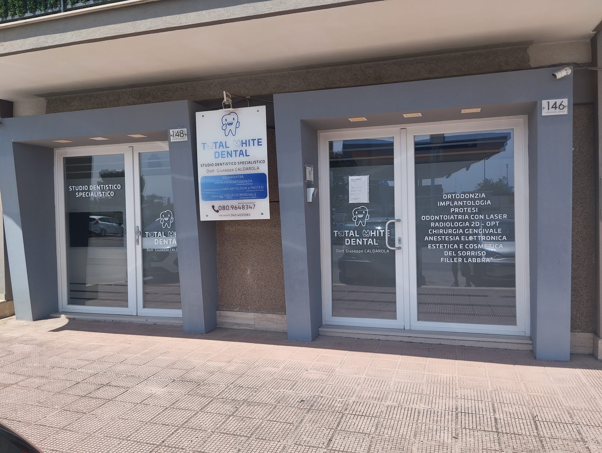 Ingresso studio Bisceglie con insegna