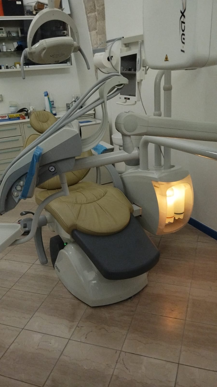 Lampada operatoria e sistema radiologico